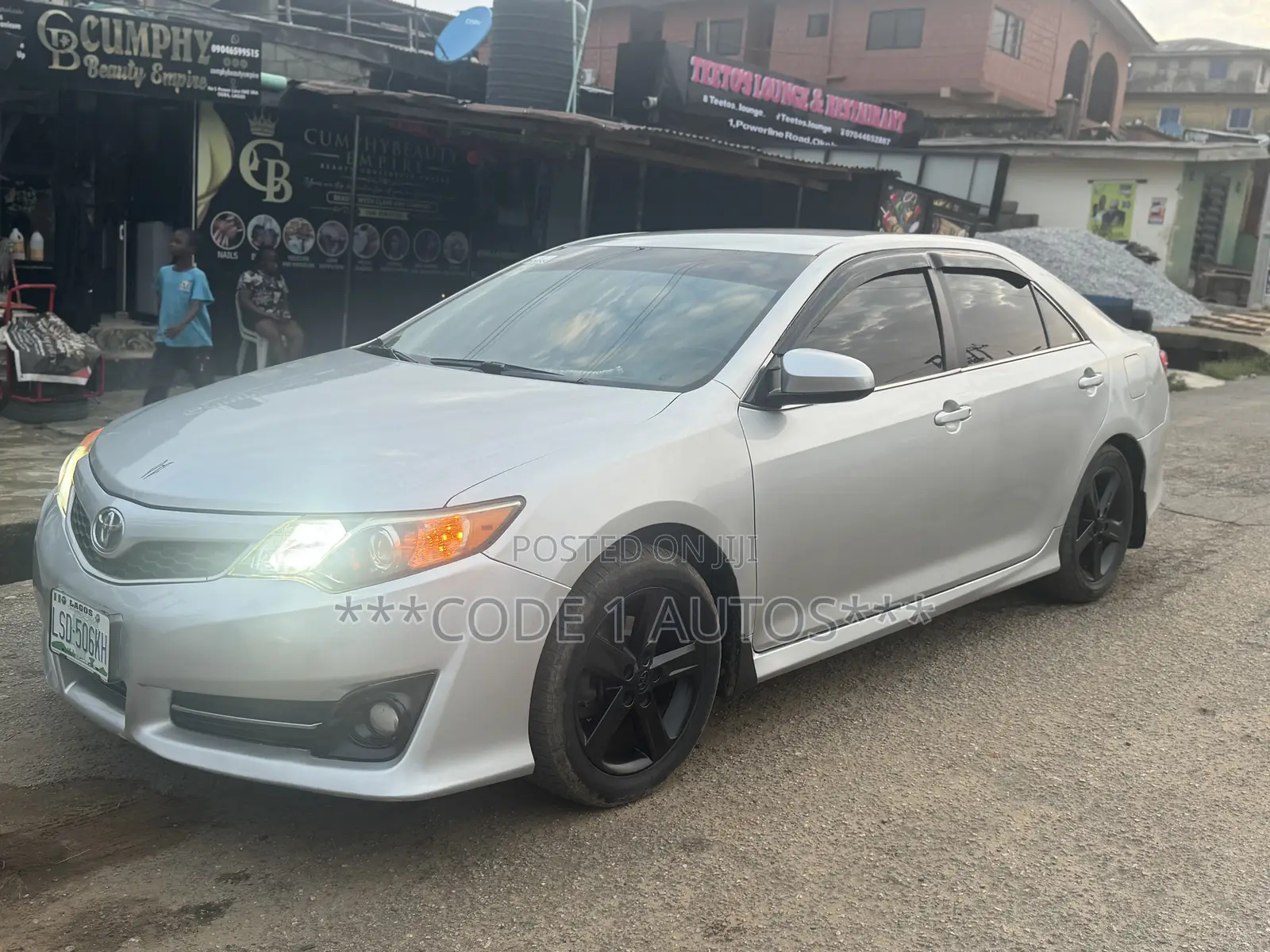 Toyota Camry L 4dr Sedan (2.5L 4cyl 6A) 2014 Silver
