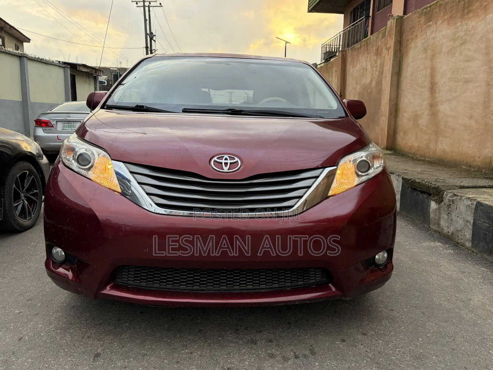 Toyota Sienna XLE 7 Passenger 2012 Red