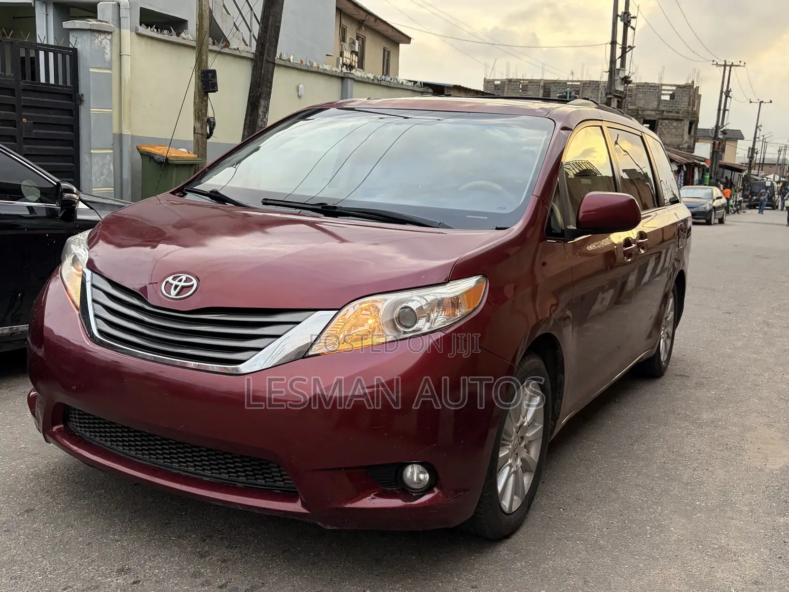 Toyota Sienna XLE 7 Passenger 2012 Red