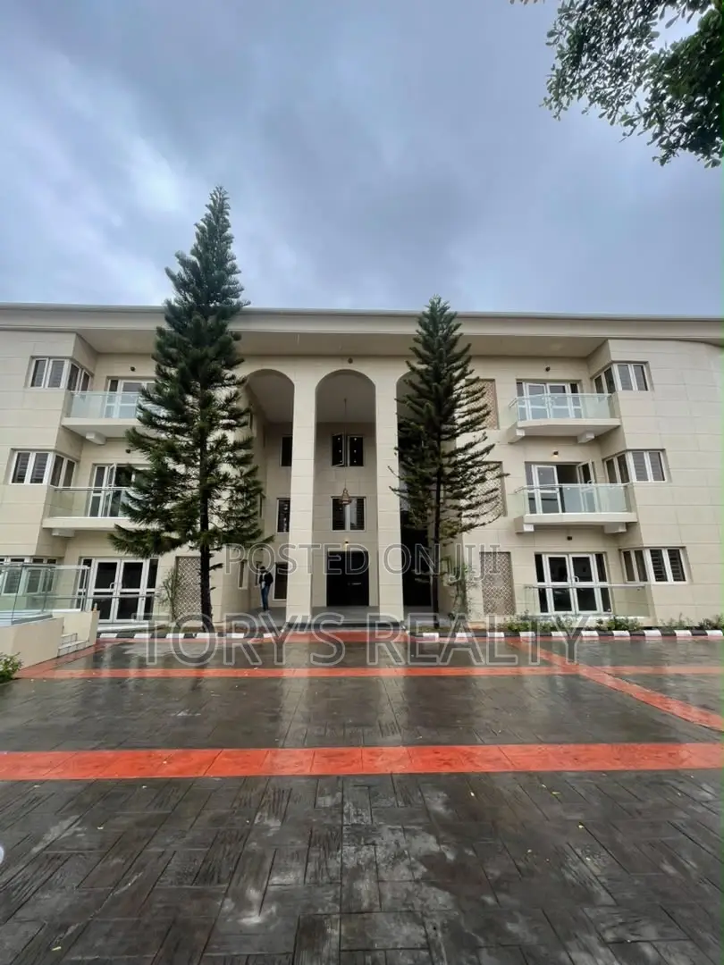 4bdrm Apartment in Banana Island for rent