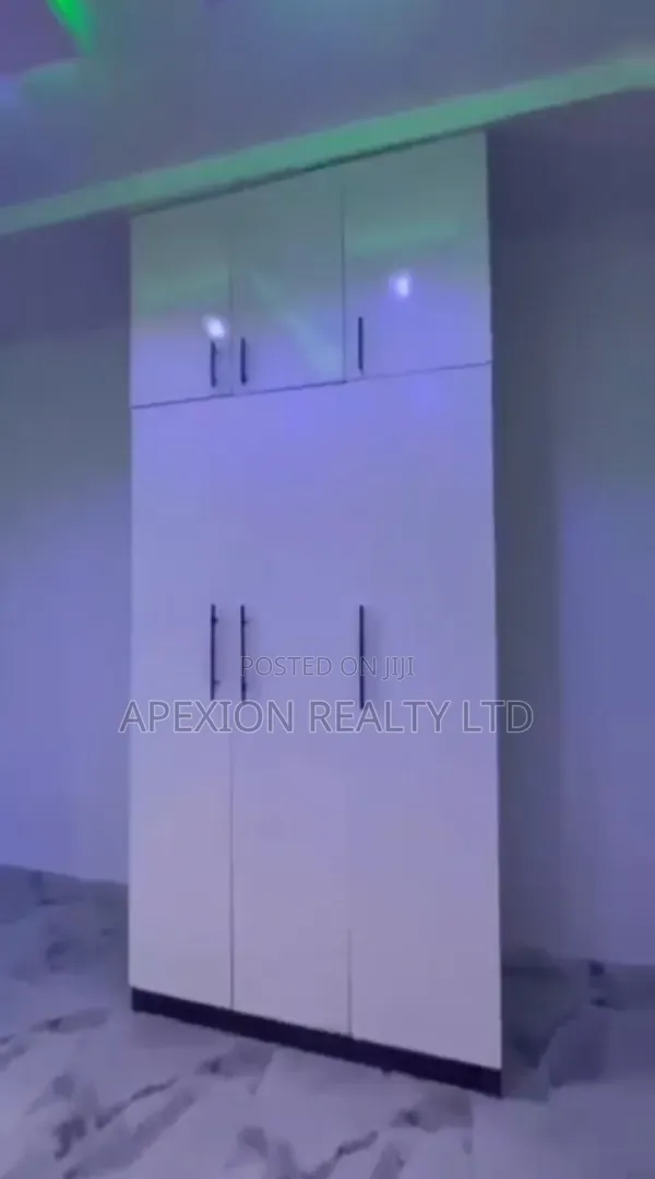 4bdrm Duplex in Lord Chosen Estate(, New Layout for sale