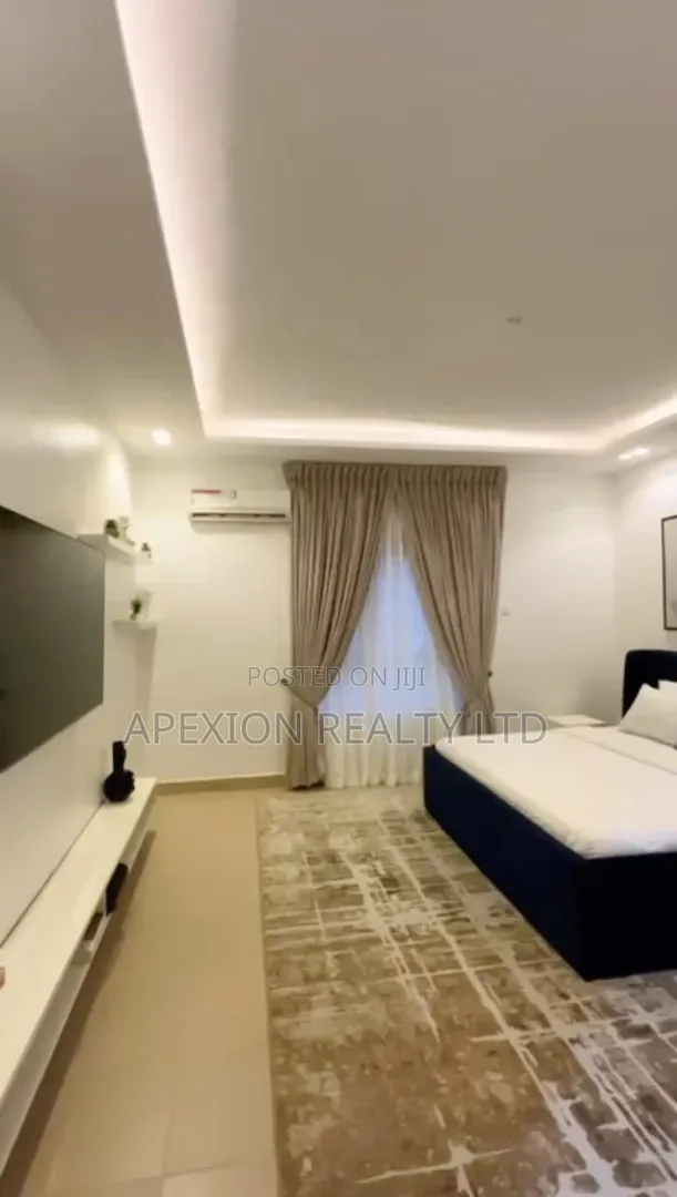 Furnished 3bdrm Apartment in Chevron Drive for rent