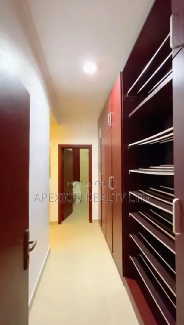 Furnished 3bdrm Apartment in Chevron Drive for rent
