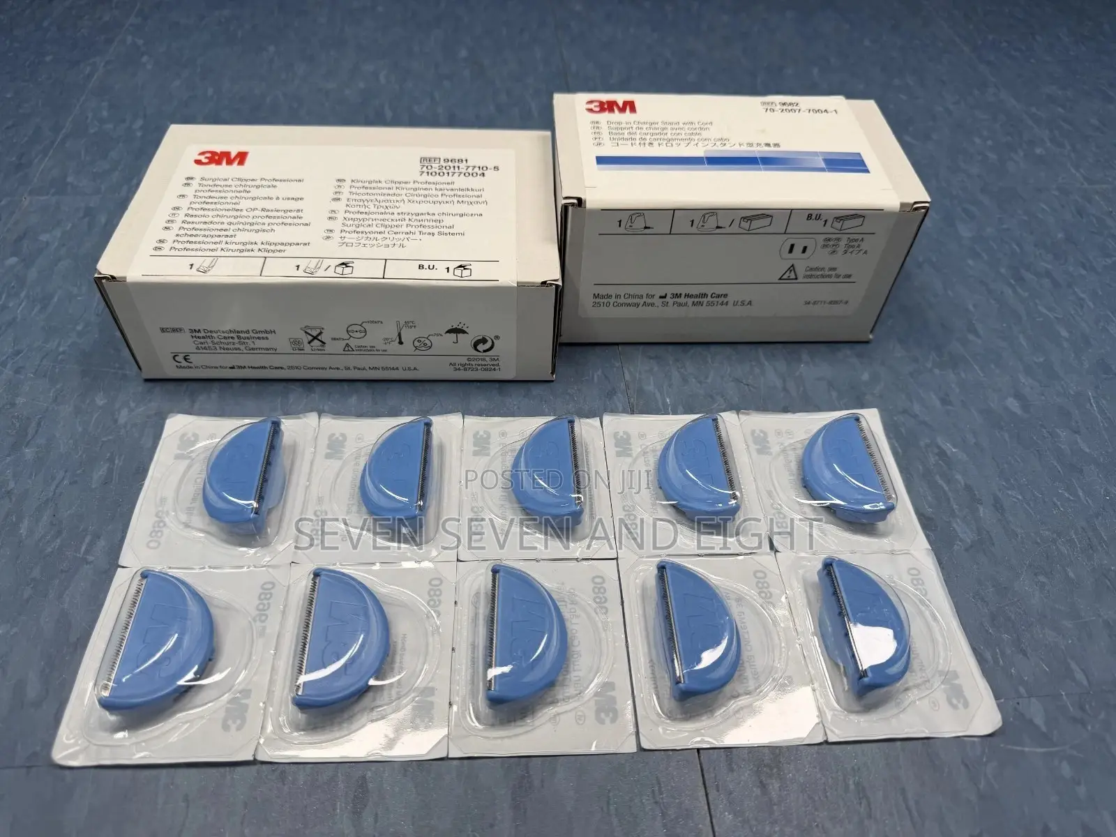 3M 9681 Surgical Clipper + Drop-in Charger +10 PCS 9680 Blades /Heads