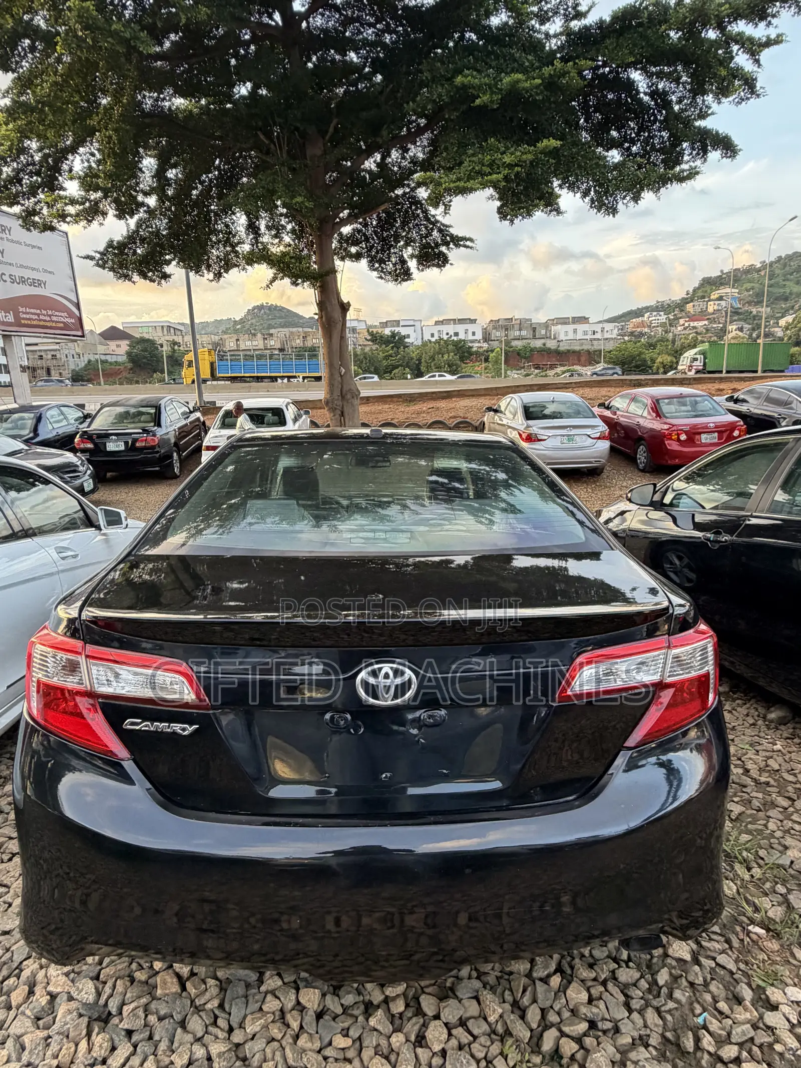 Toyota Camry SE 4dr Sedan (2.5L 4cyl 6A) 2013 Black