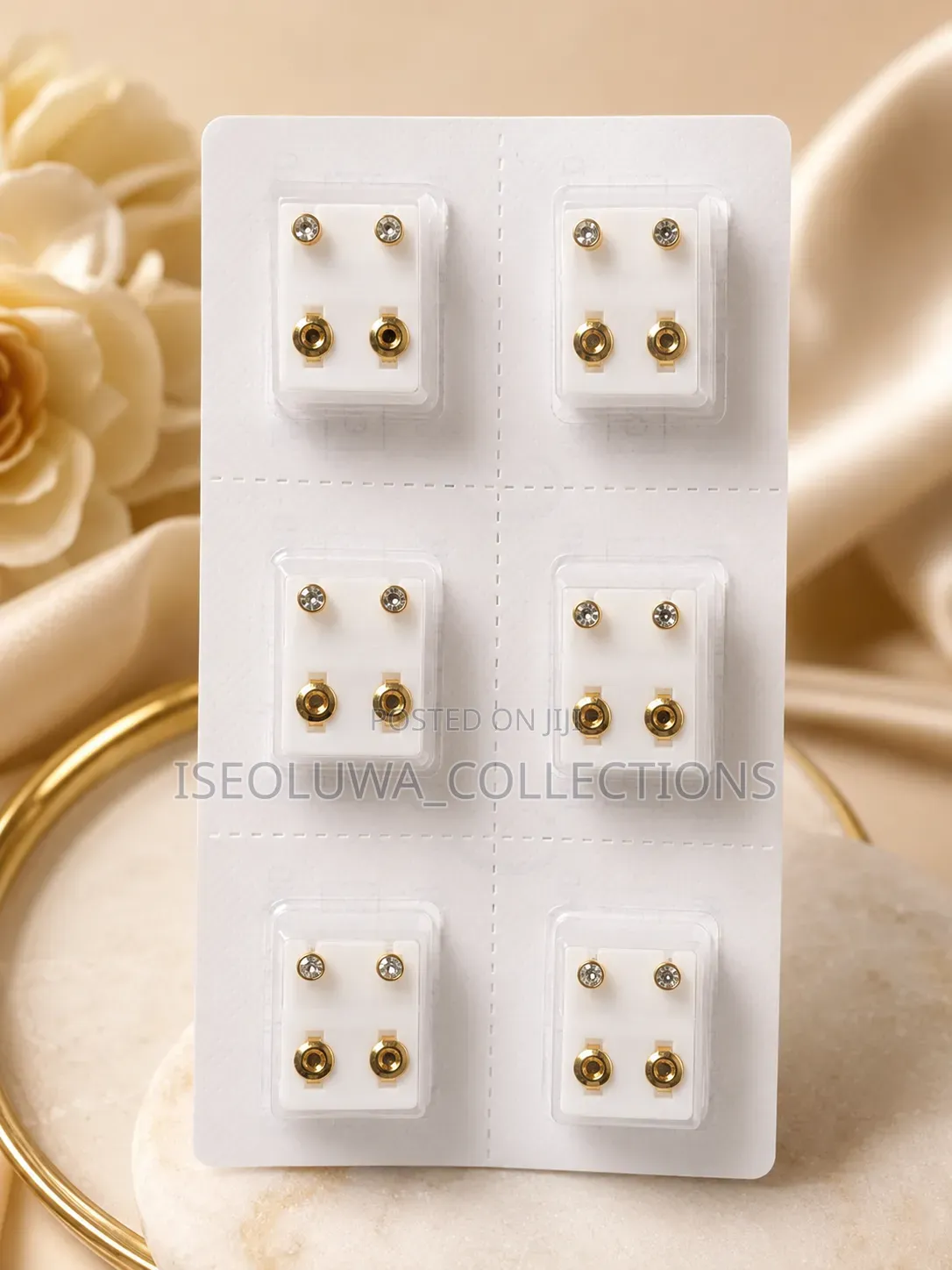 Original Gold Silver Stud Fashion Earrings. 2500 Each