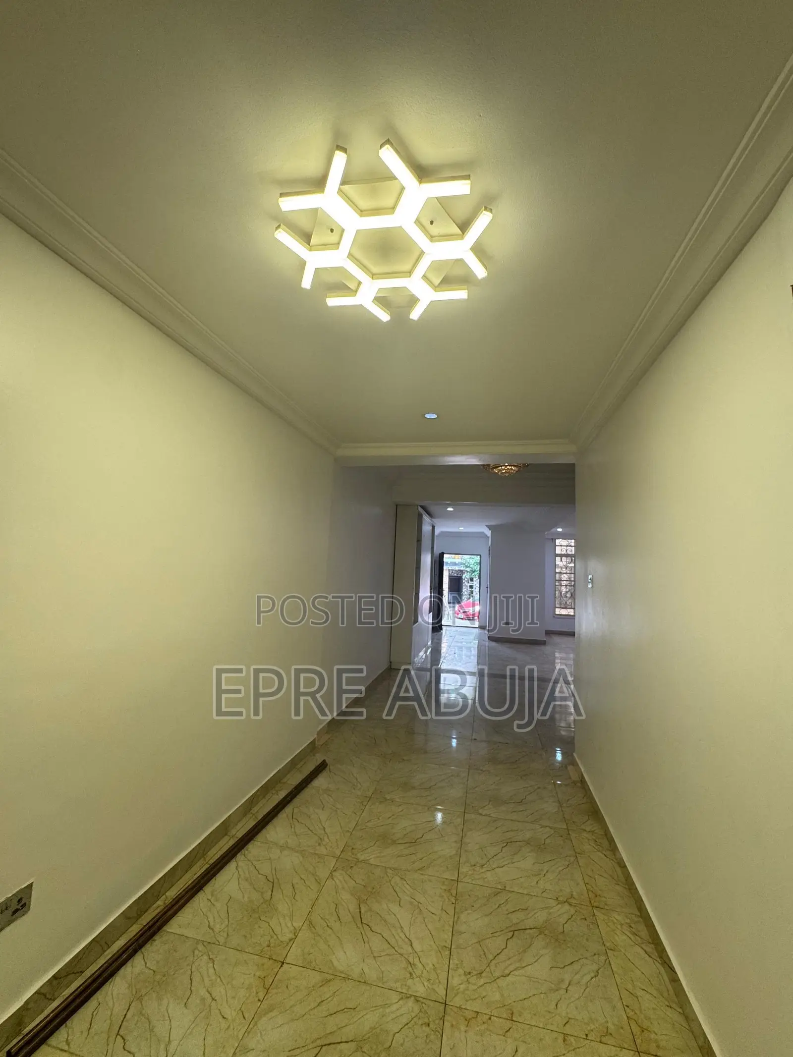 4bdrm Townhouse / Terrace in Guzape District for rent