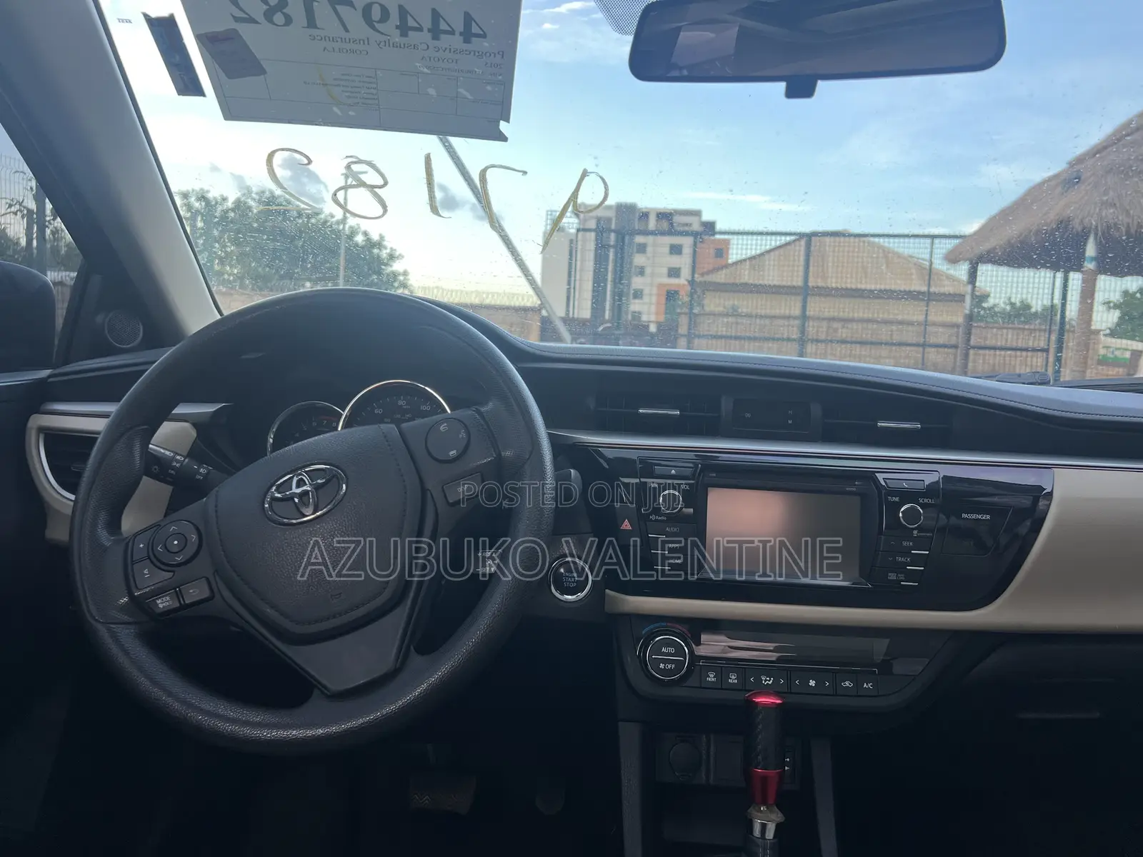 Toyota Corolla LE Premium 4dr Sedan (1.8L 4cyl CVT) 2015 Gray