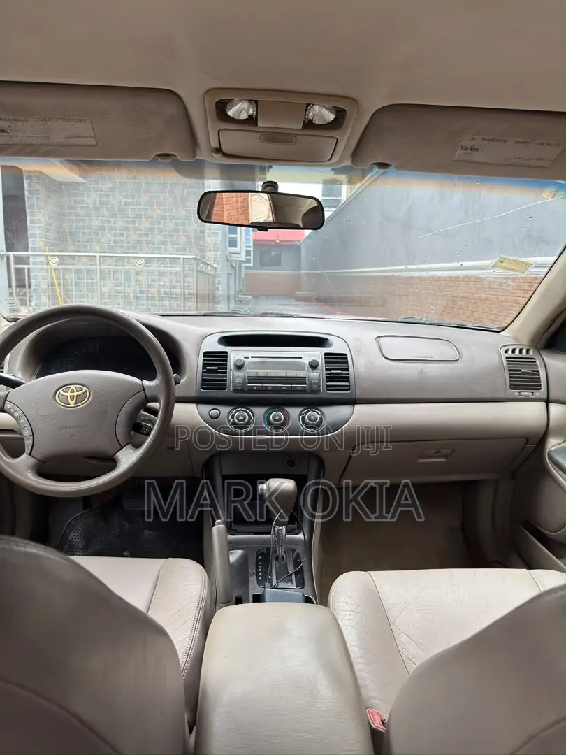 Toyota Camry 2006 Red