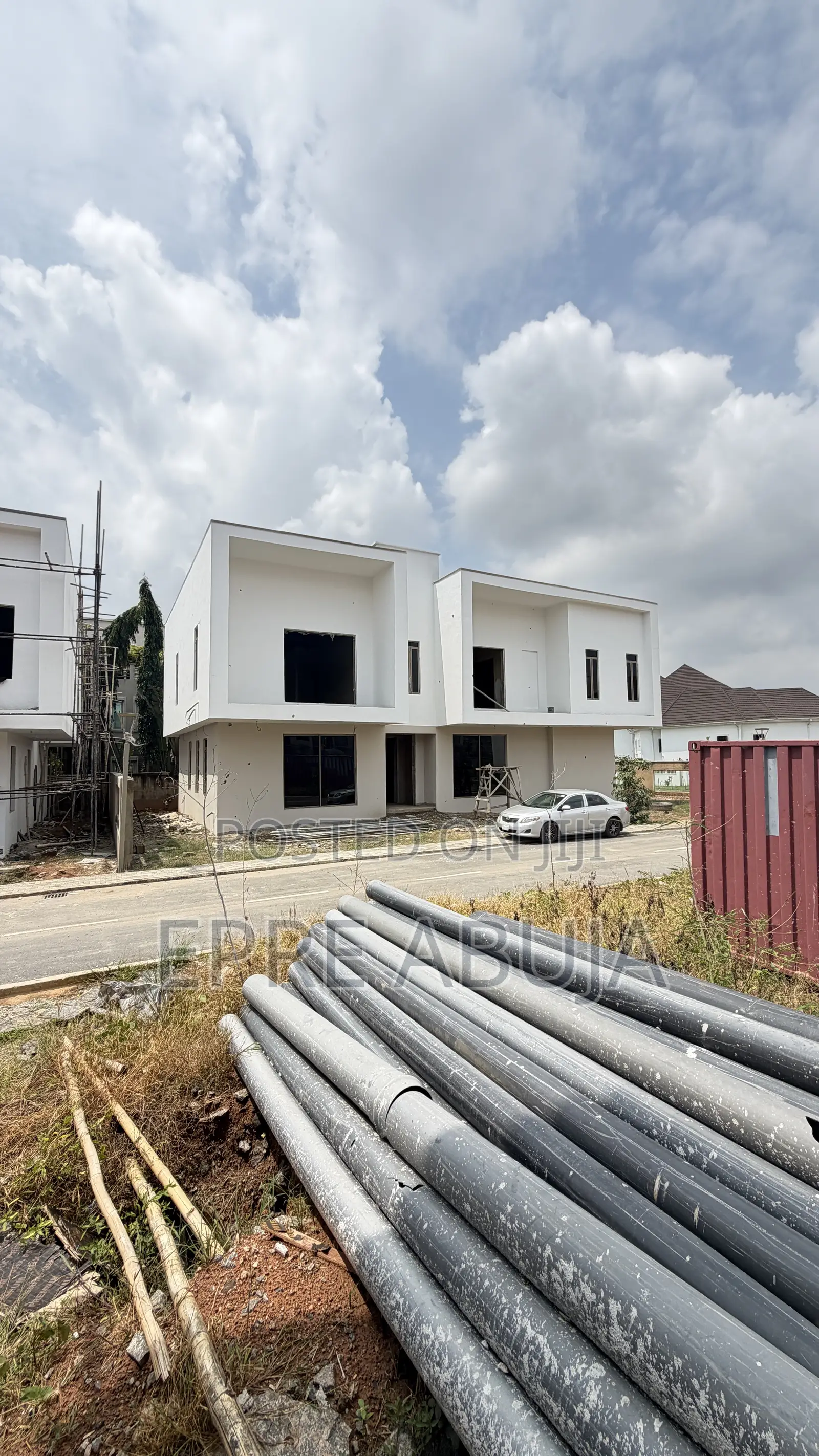 5bdrm Villa in Guzape for sale