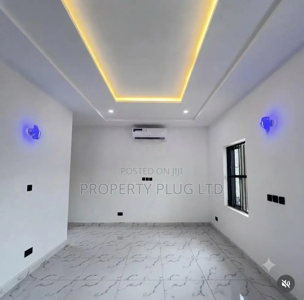 3bdrm Duplex in Apo for rent