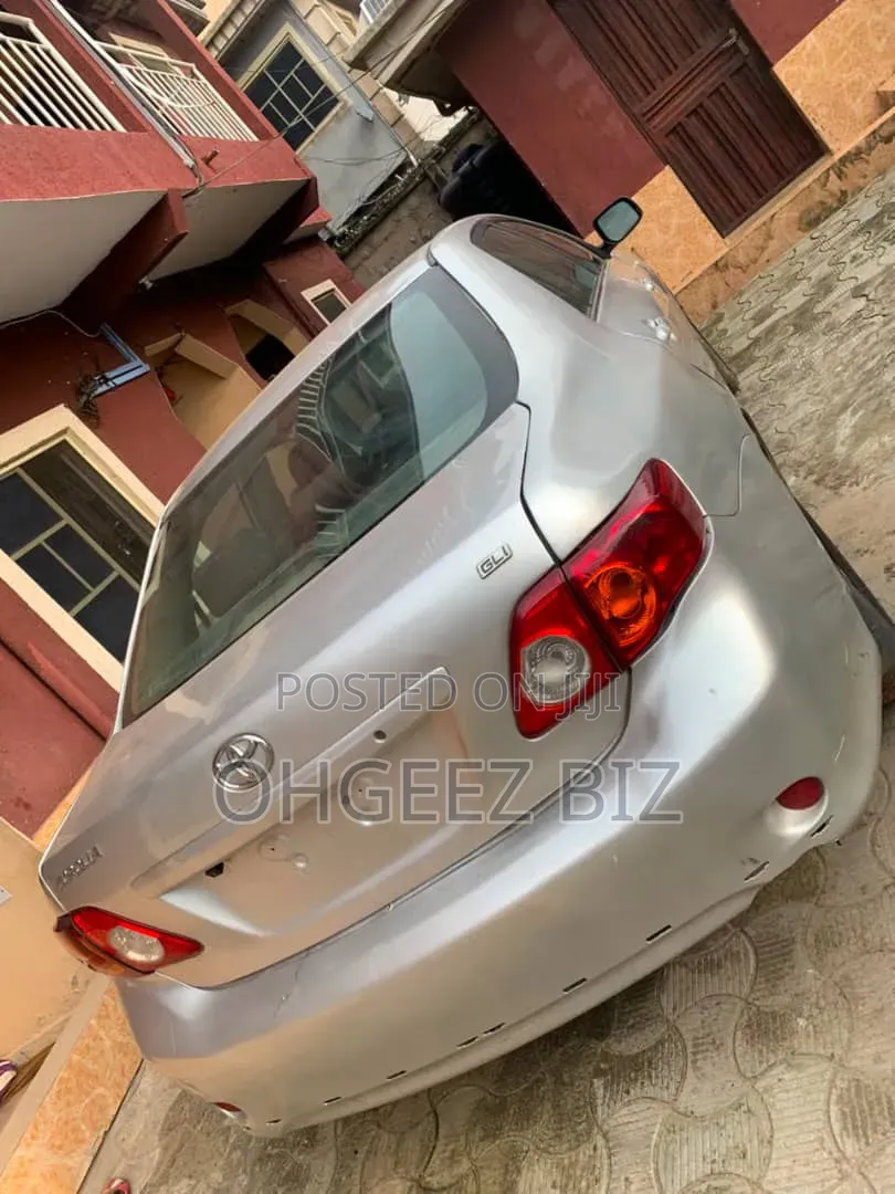 Toyota Camry 2008 Silver