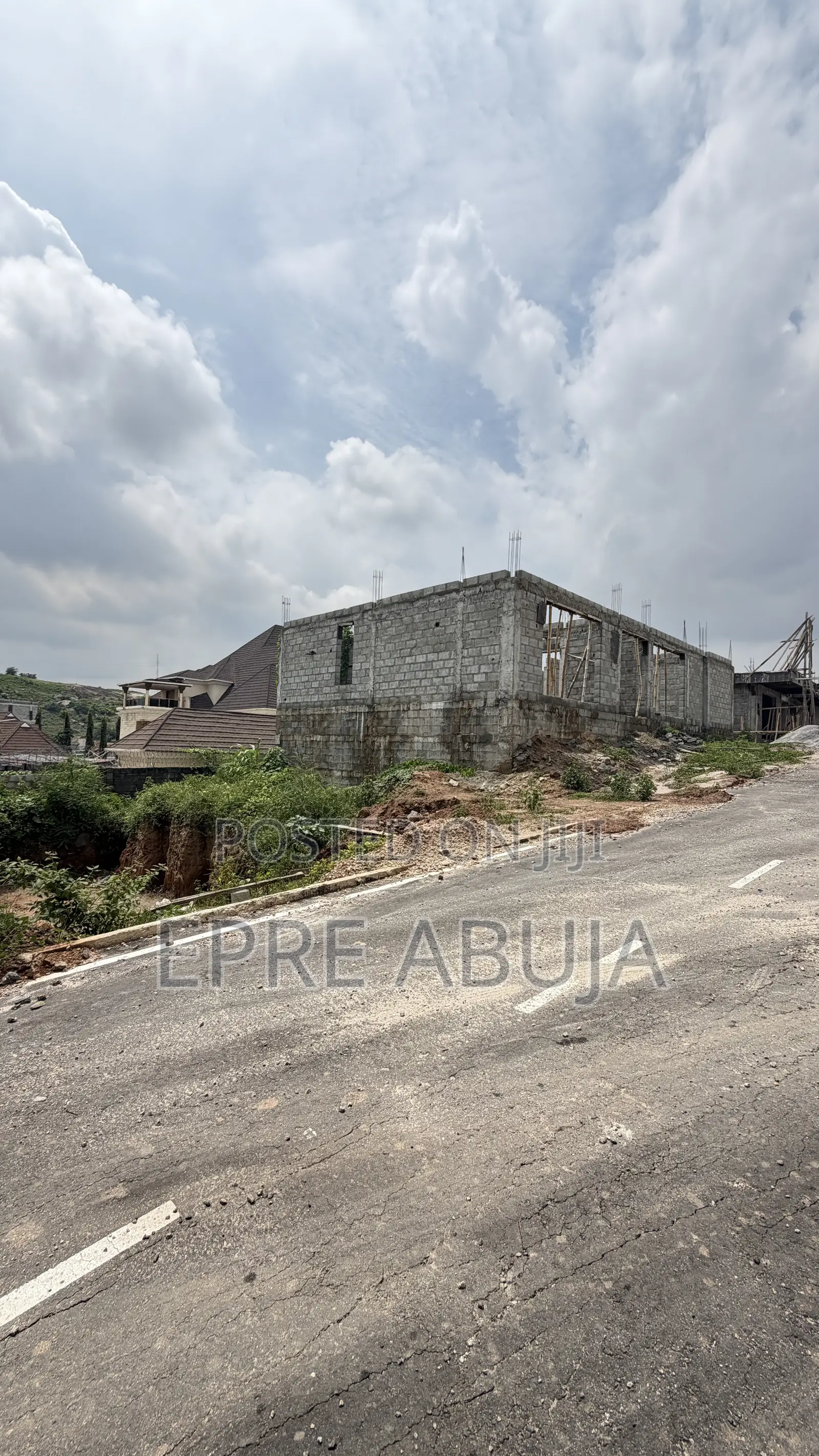 5bdrm Villa in Guzape District for sale