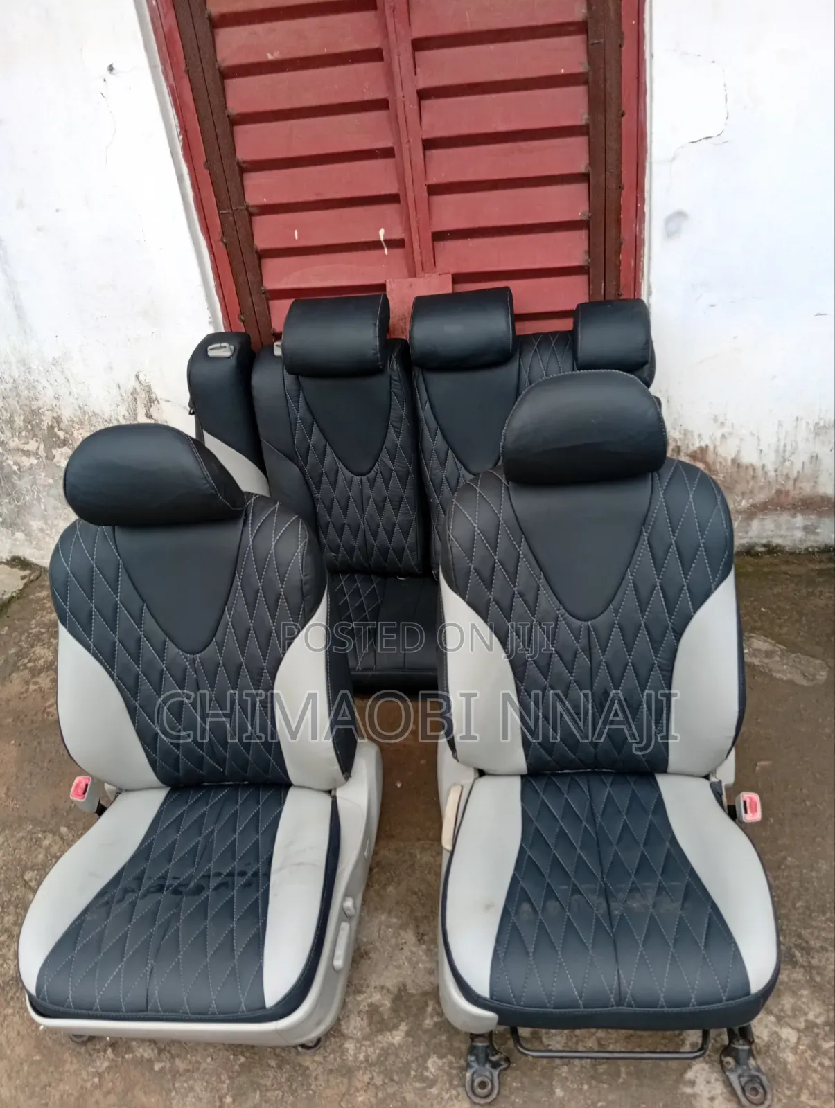 Complete Upholstery Design Seat for Toyota Camry 2010 Model