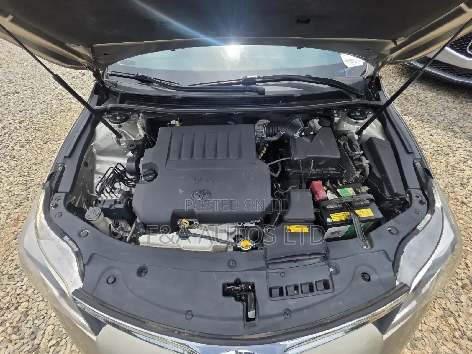 Toyota Avalon 2015 Gold