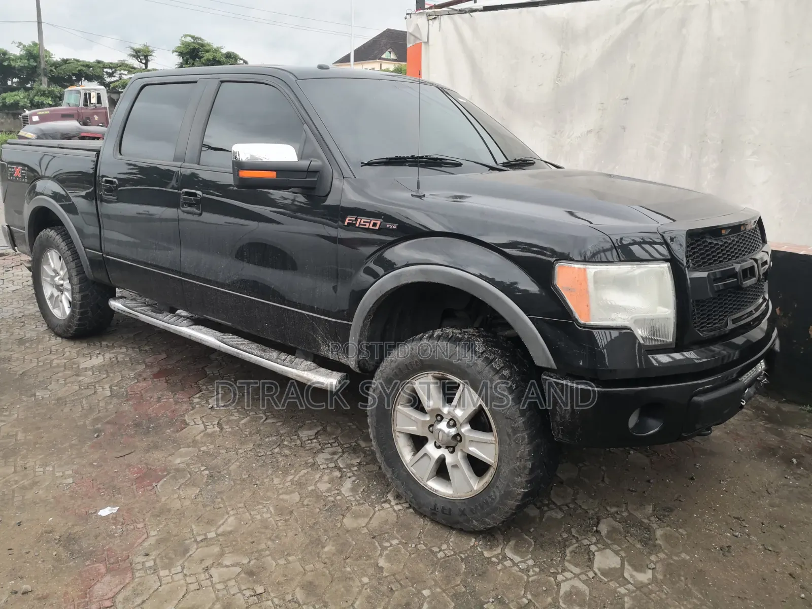 Ford F-150 2010 Black