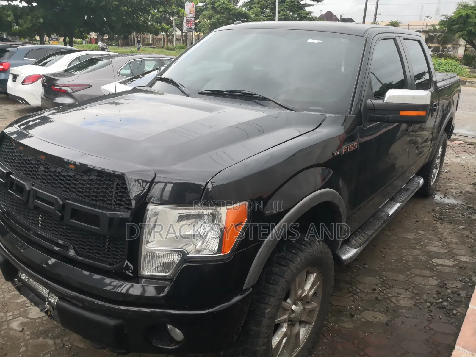 Ford F-150 2010 Black