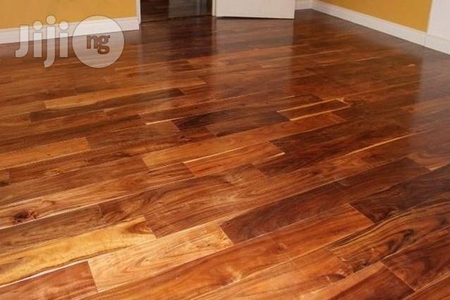 Wooden Flooring Tiles Laminated Vinyl