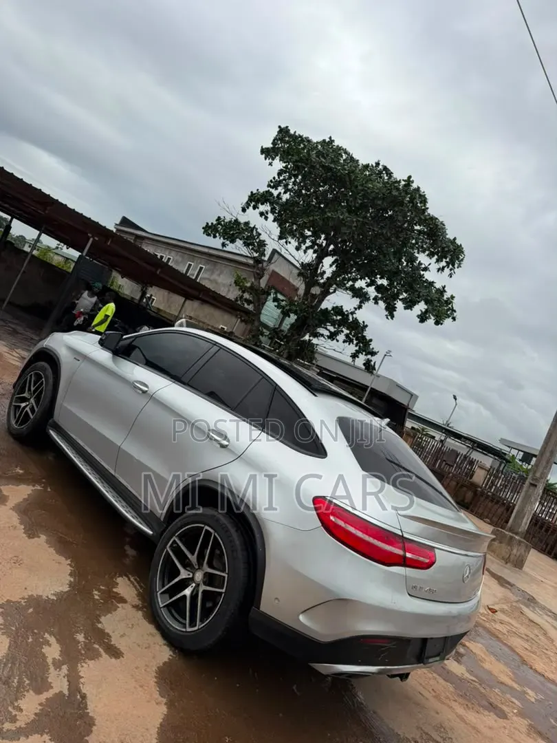 Mercedes-Benz GLE-Class 2018 Silver