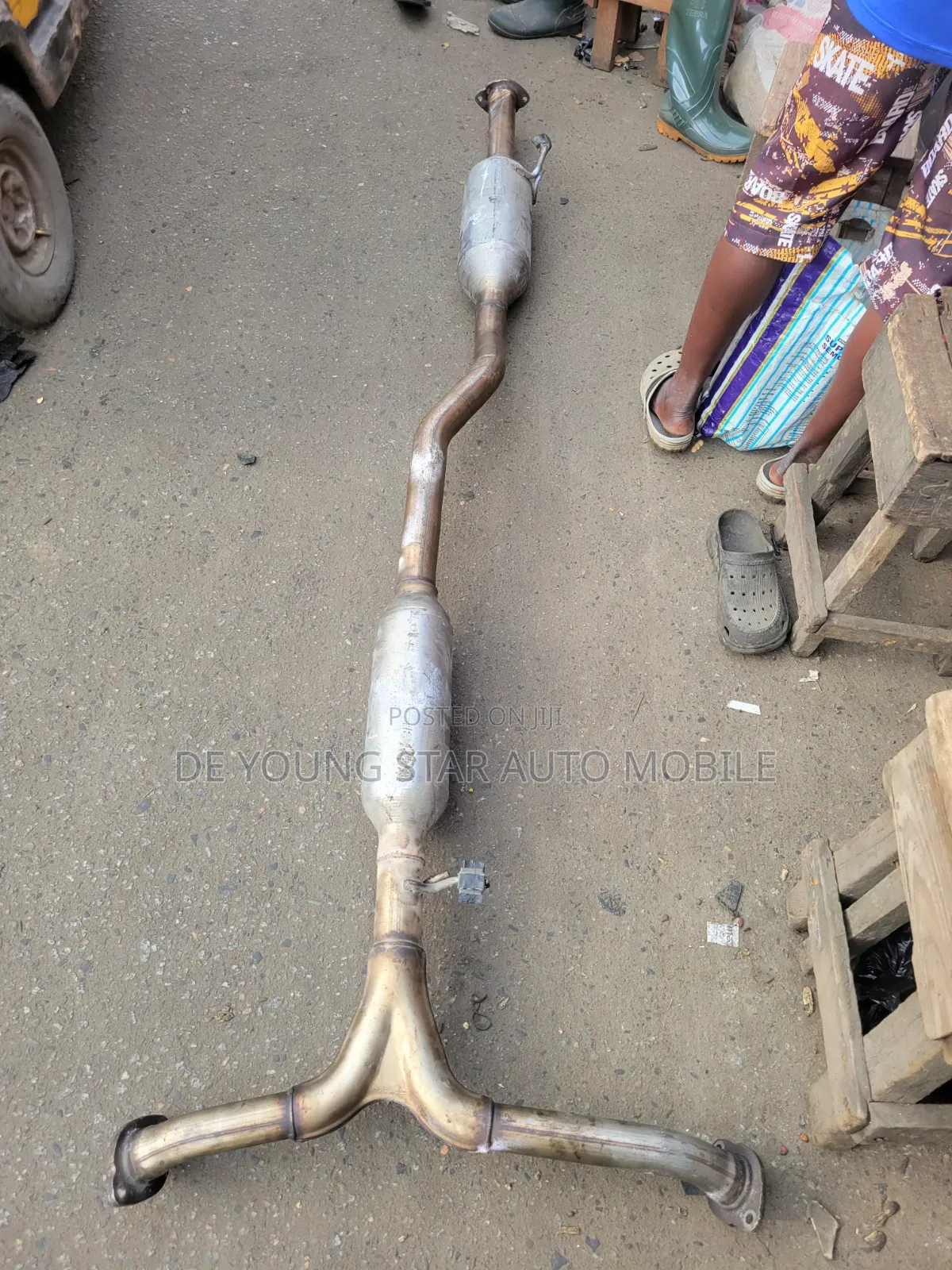 Center Exhaust Port for Toyota Camry 2020 Model V6