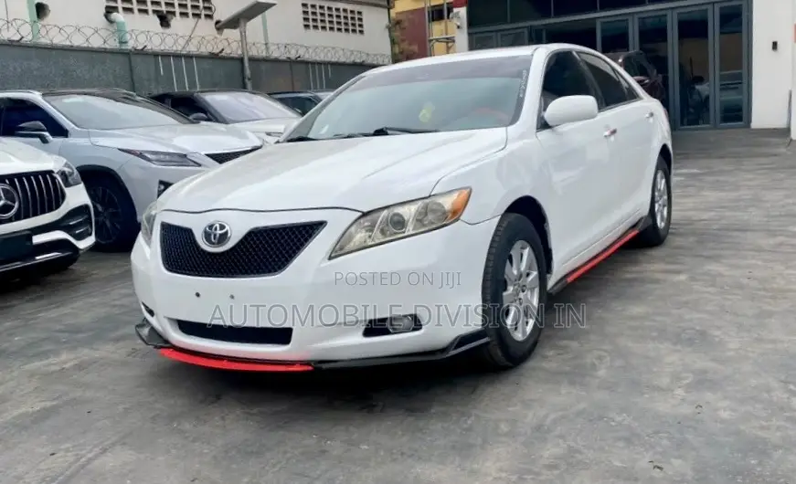 Toyota Camry 3.5 XLE 2008 White