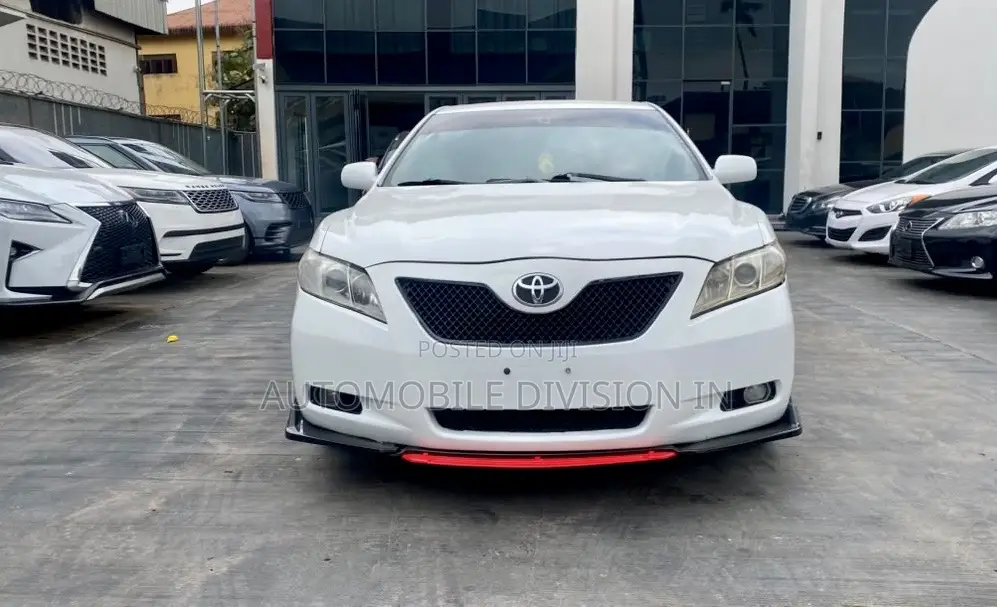Toyota Camry 3.5 XLE 2008 White