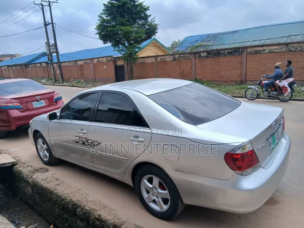 Toyota Camry 2006 Silver