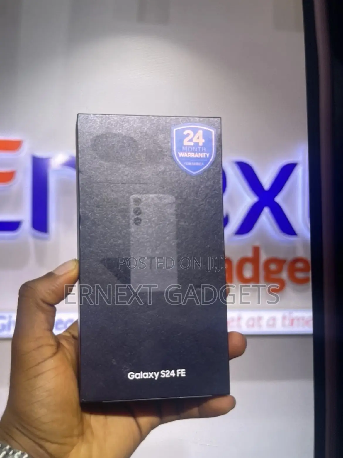 New Samsung Galaxy S24 FE 256 GB Black
