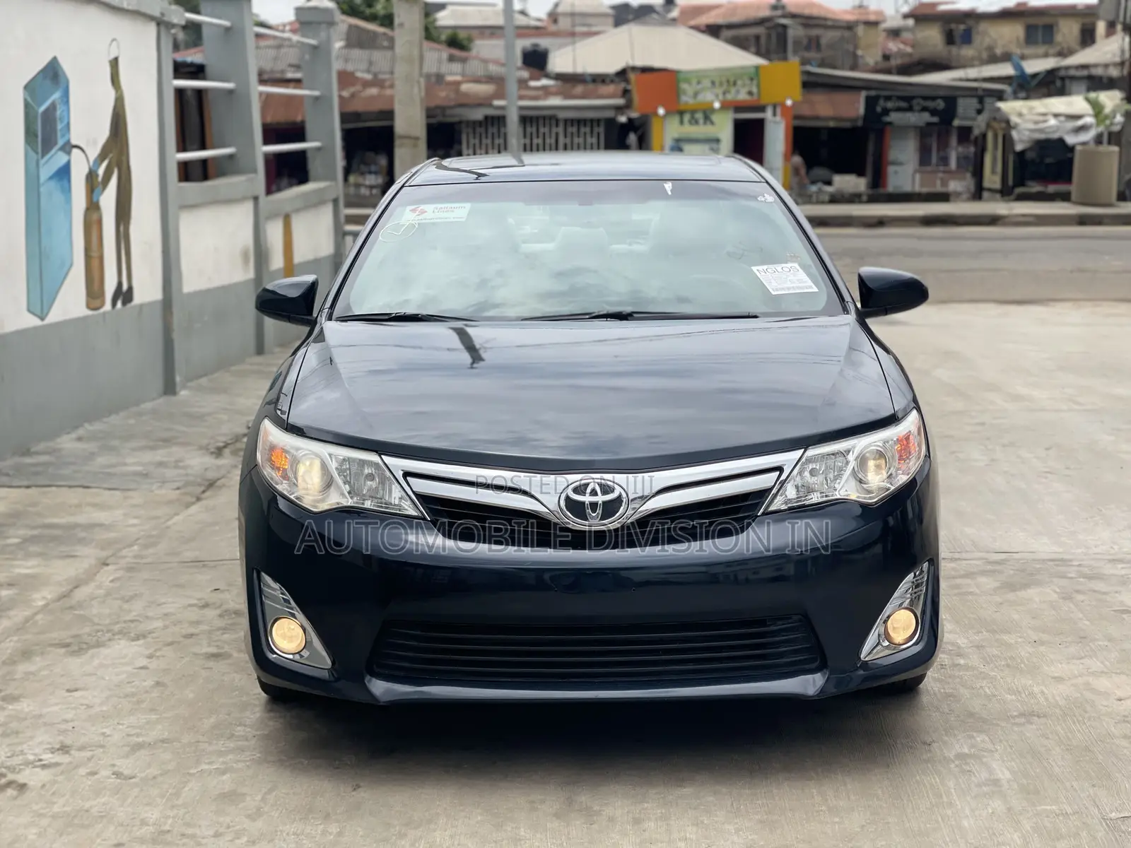 Toyota Camry XLE 4dr Sedan (2.5L 4cyl 6A) 2013 Gray