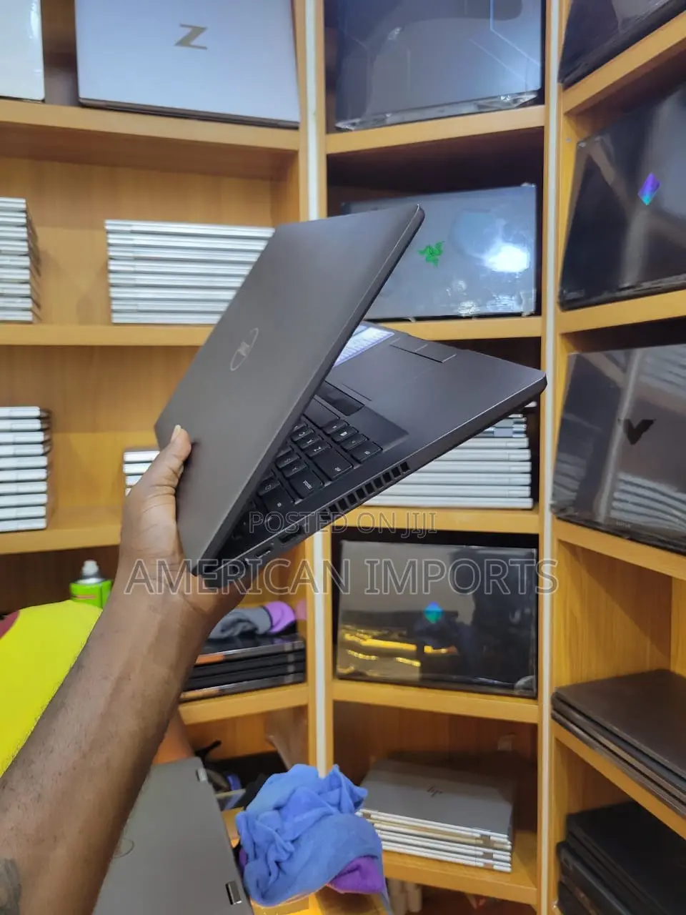 Laptop Dell Latitude 5400 8GB Intel Core i7 SSD 256GB