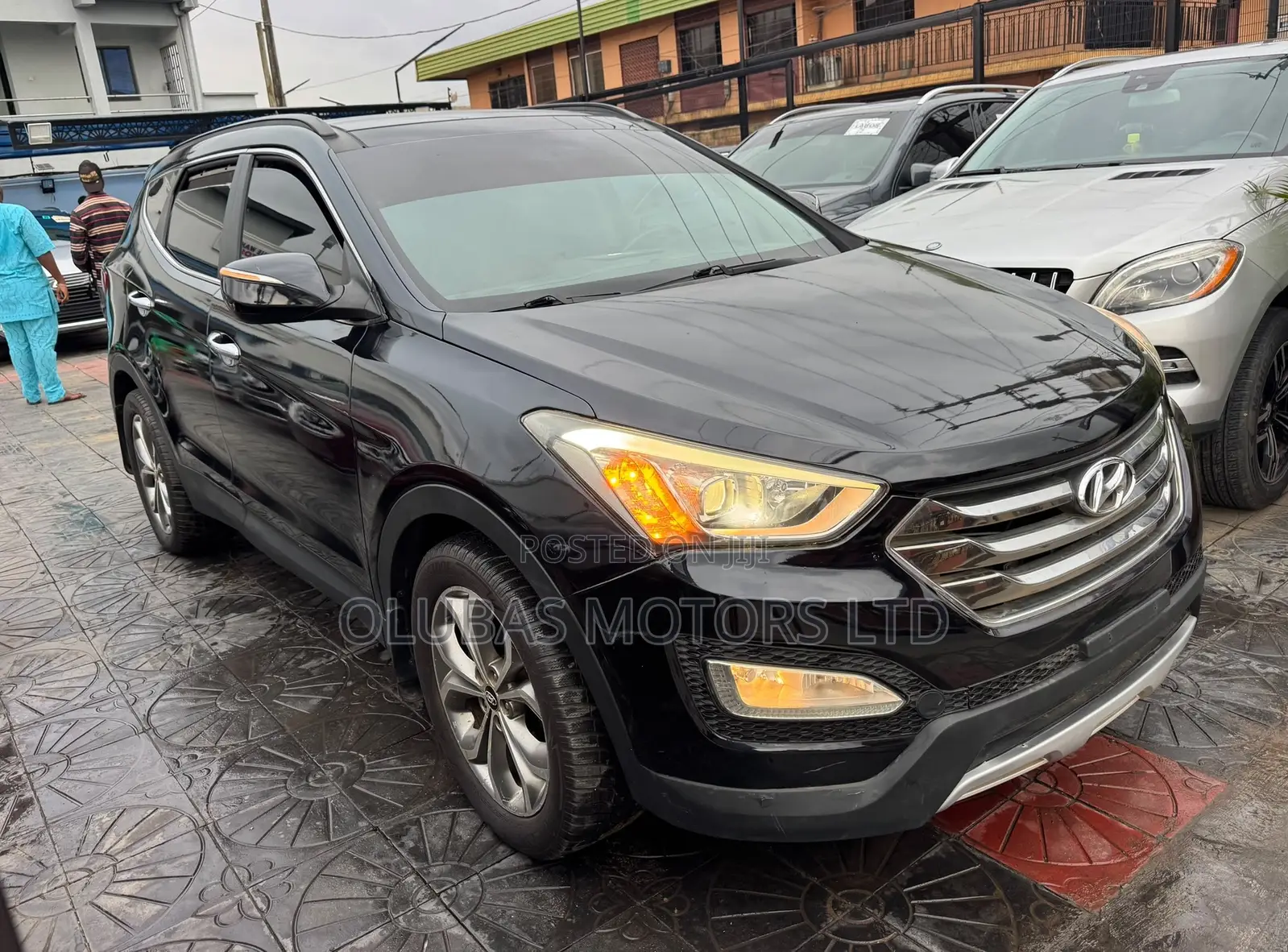 Hyundai Santa Fe 2014 Black