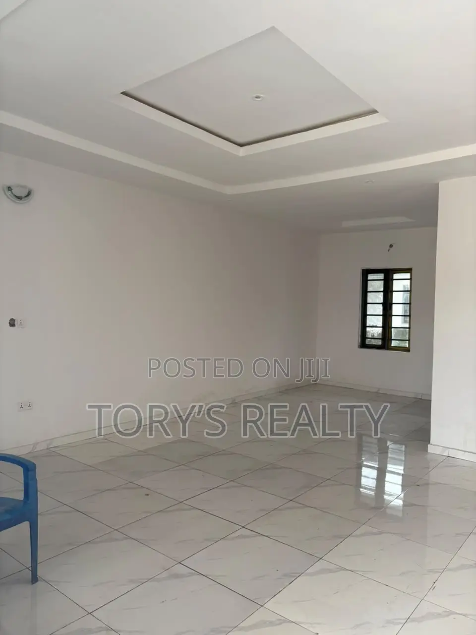 3bdrm Bungalow in Sangotedo for sale