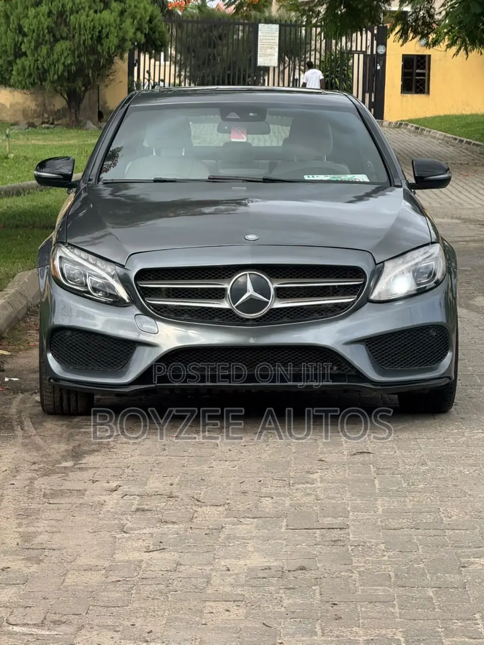 Mercedes-Benz C300 2018 Gray