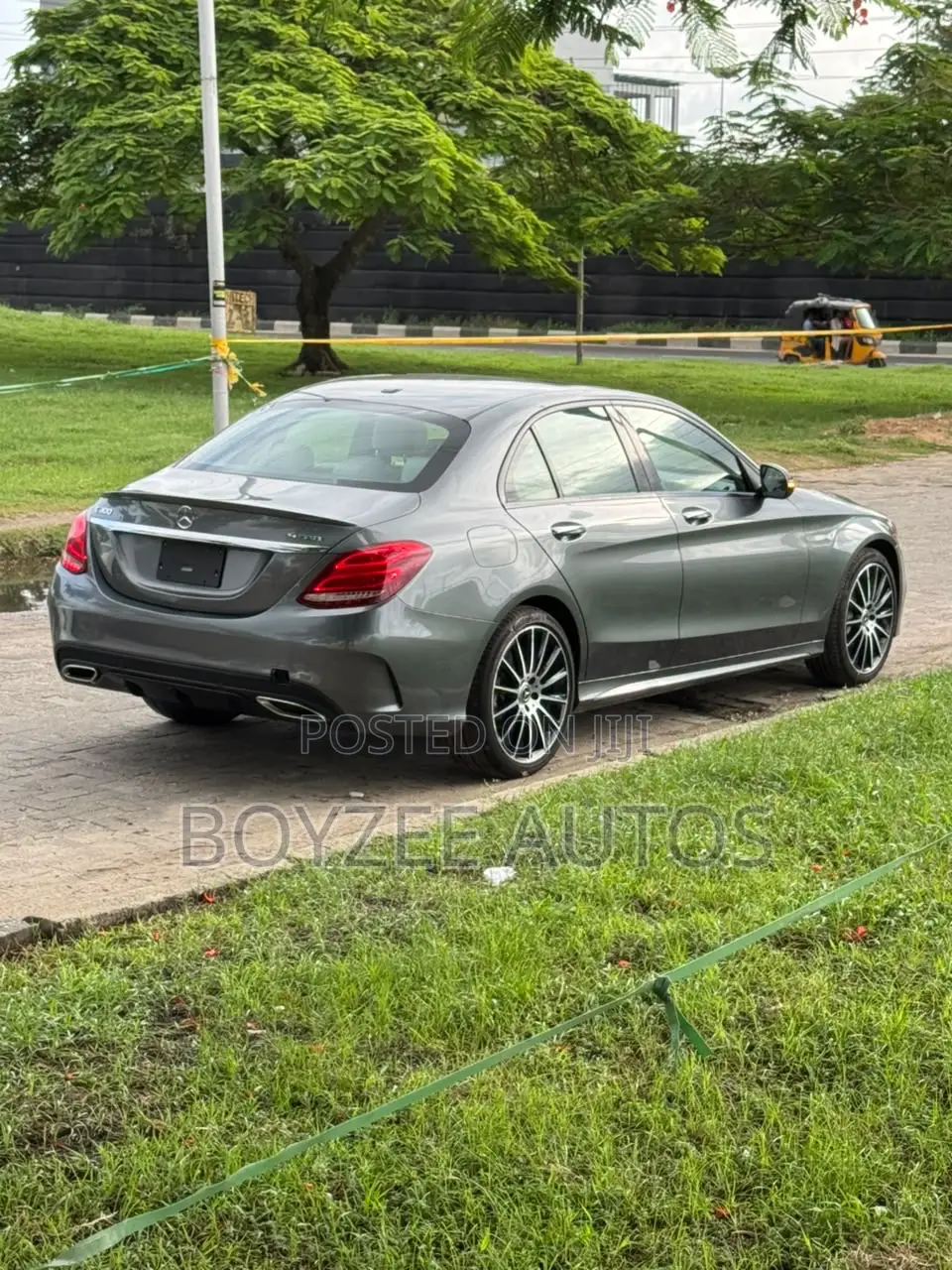 Mercedes-Benz C300 2018 Gray