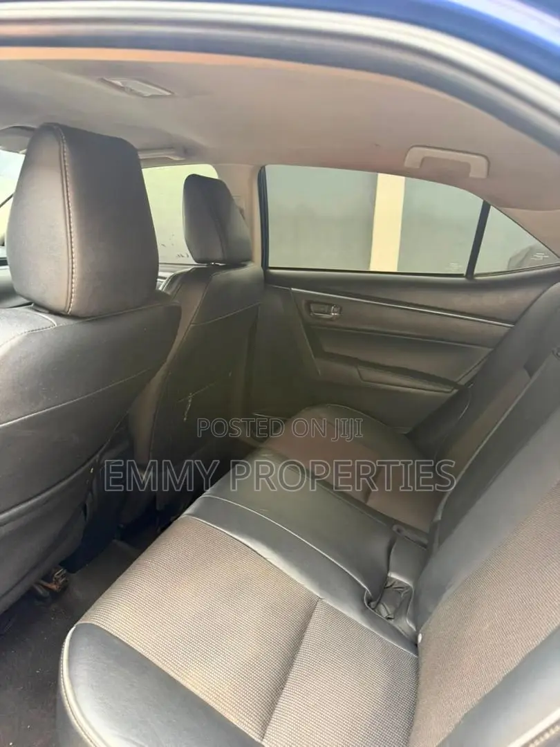 Toyota Corolla S 4dr Sedan (1.8L 4cyl CVT) 2015 Blue