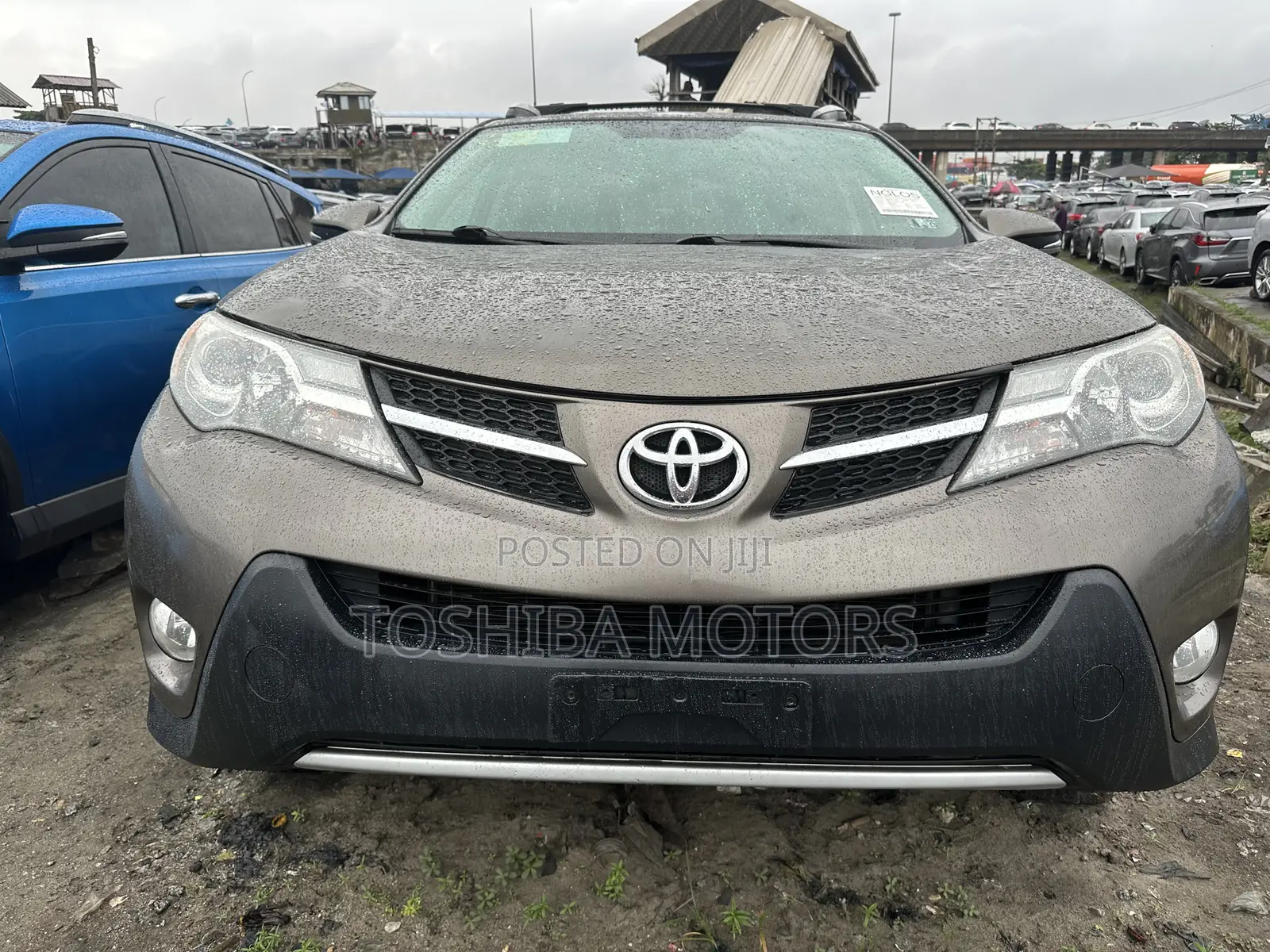 Toyota RAV4 Limited 4dr SUV AWD (2.5L 4cyl 6A) 2015 Gray