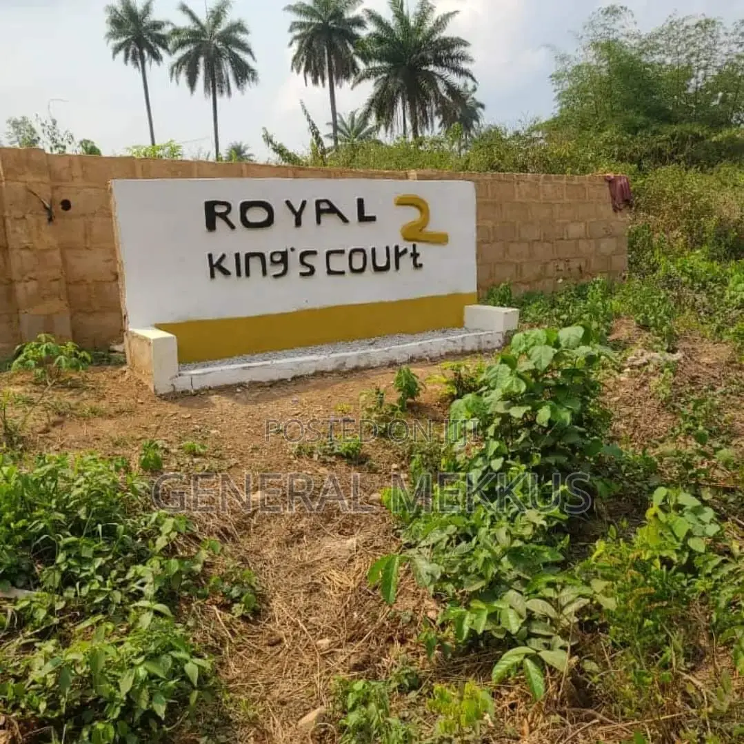 Royal Kings Court 2