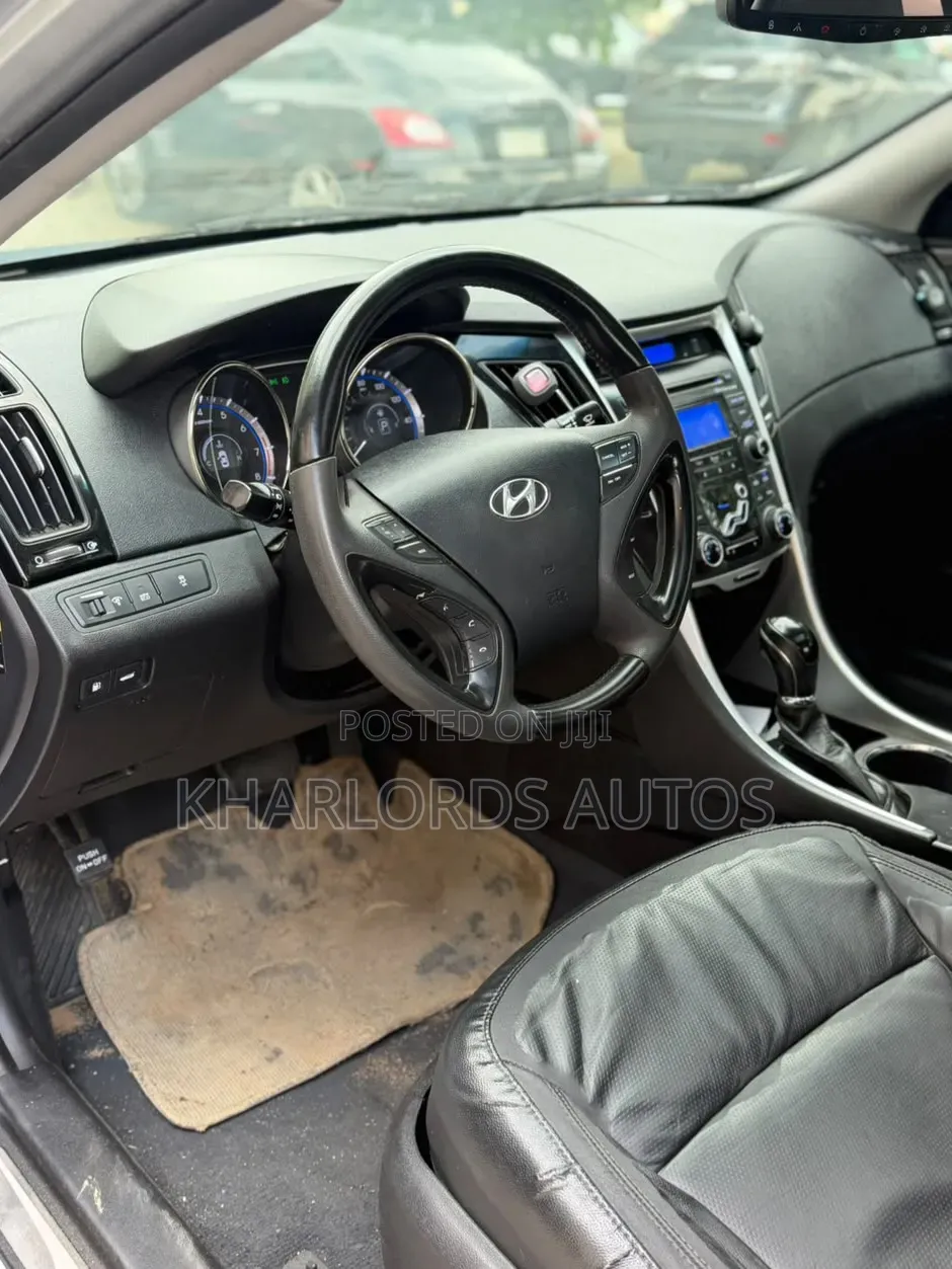 Hyundai Sonata 2013 Gray