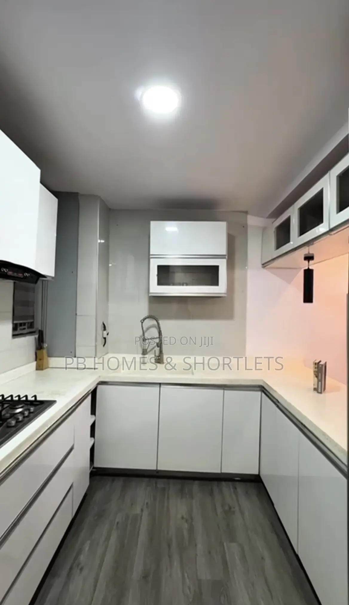 Magnificently Furnished 2 Bedroom Apartment