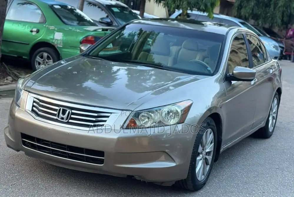 Honda Accord 2007 Gold