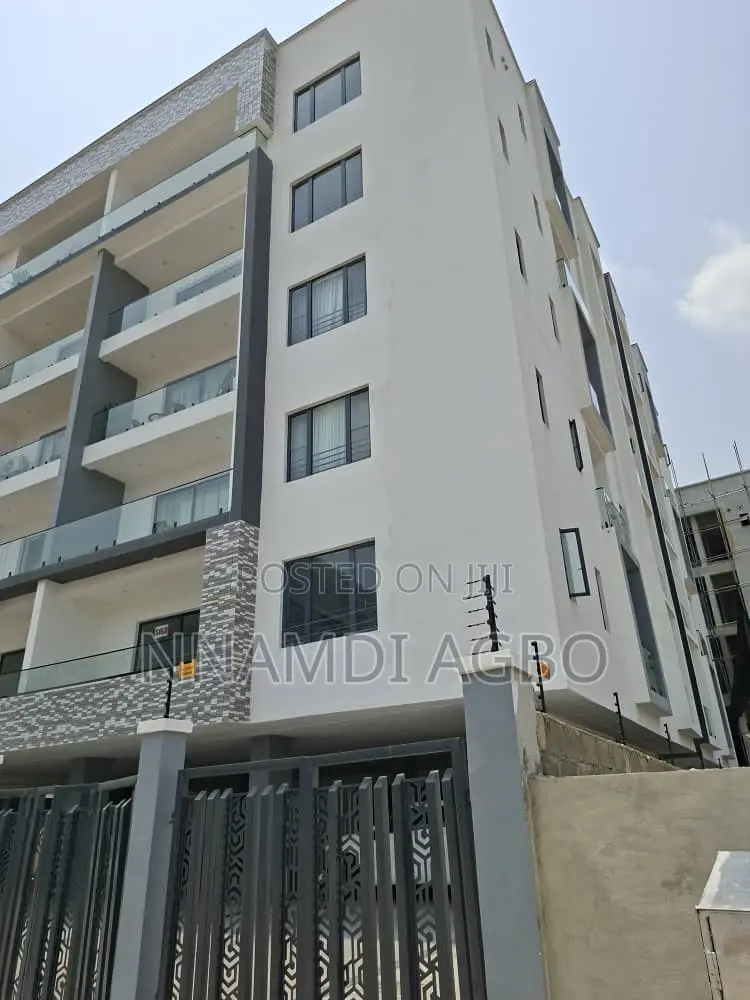 2bdrm Apartment in Lekki Phase 1 for sale