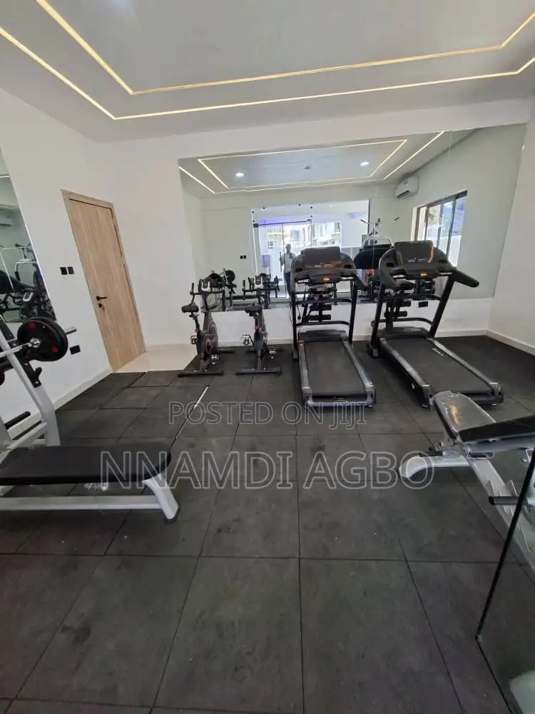 2bdrm Apartment in Lekki Phase 1 for sale