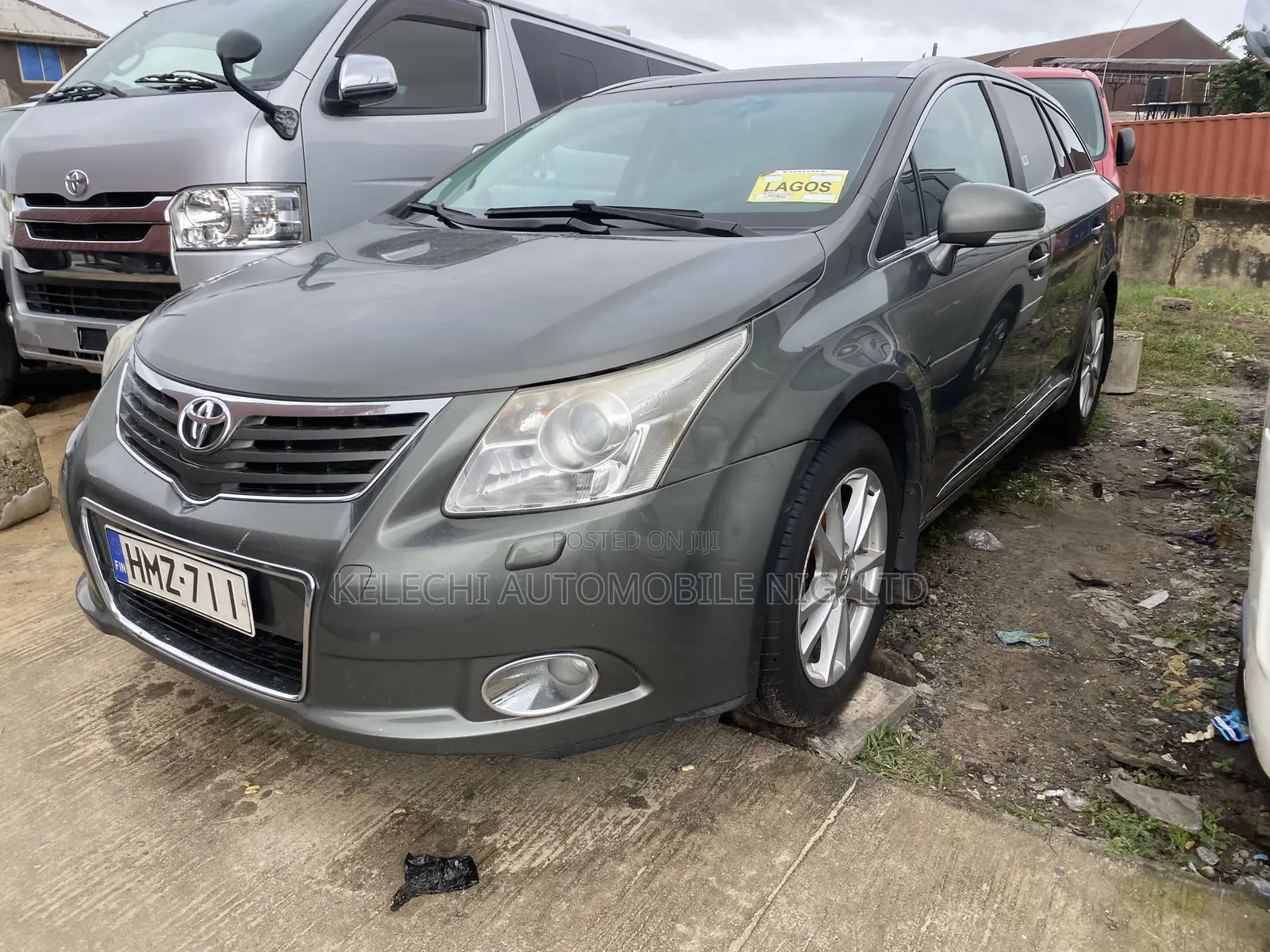Toyota Avensis 2014 Green