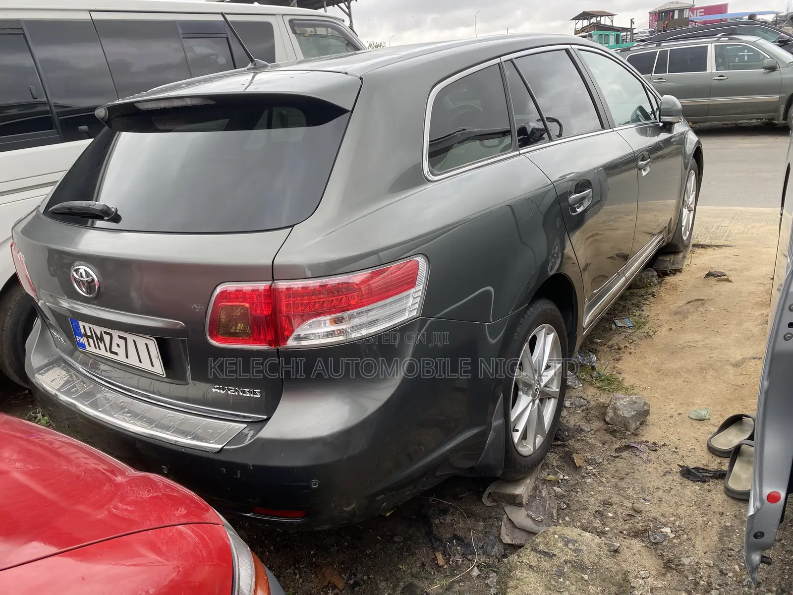 Toyota Avensis 2014 Green