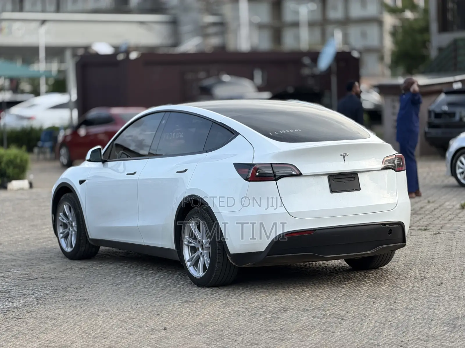Tesla Model Y 75D kWh Performance 2022 White