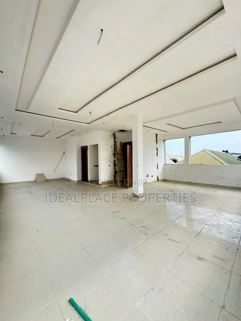4bdrm Duplex in GRA Phase 2 Shangisha for sale
