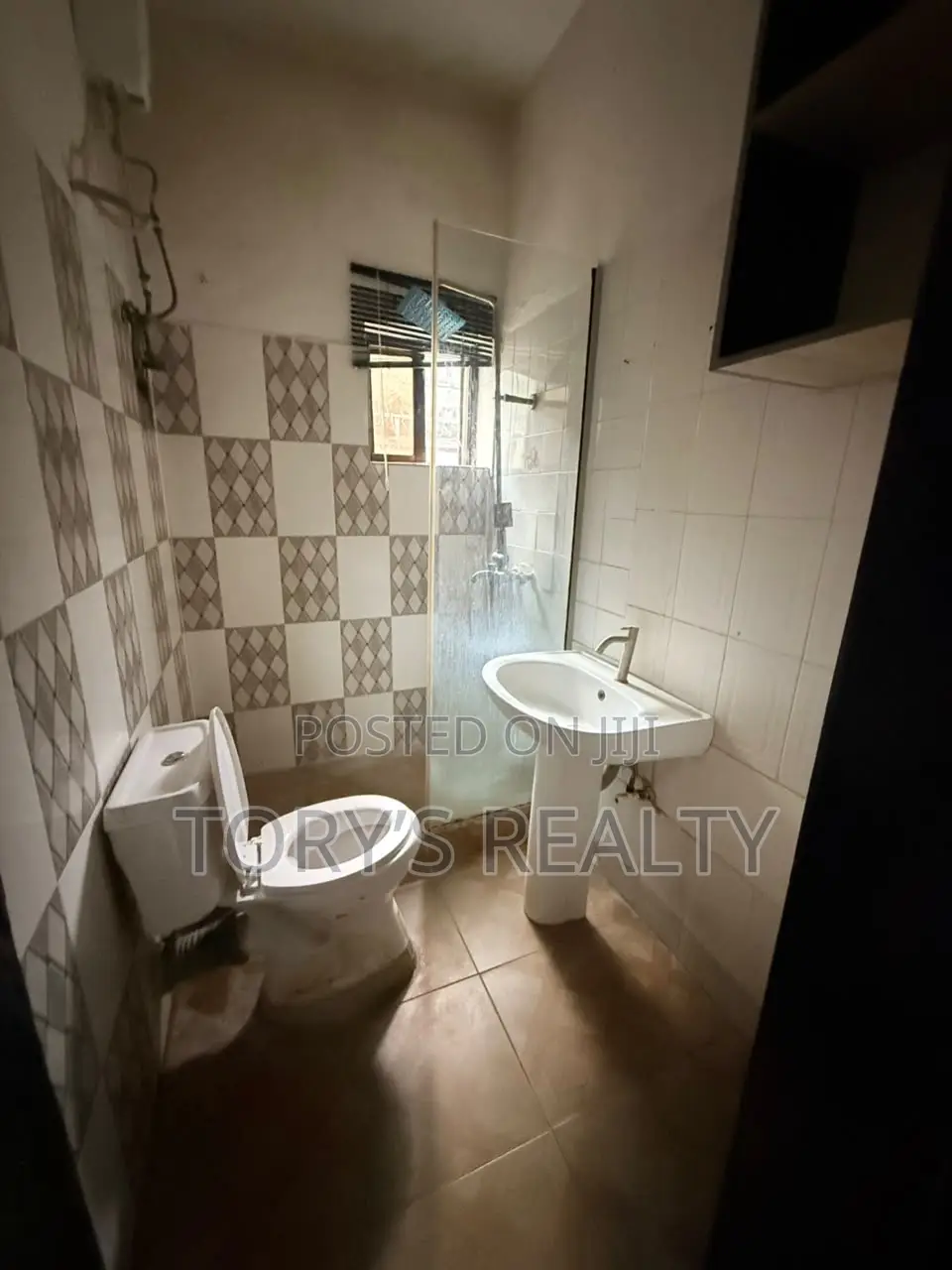 Studio Apartment in Lekki Phase 1 for rent