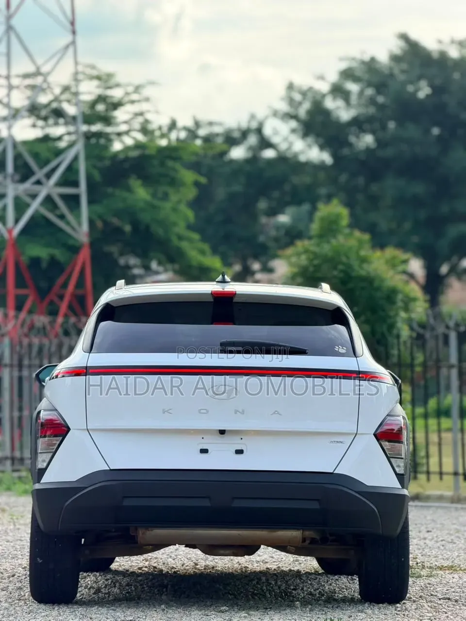 Hyundai Kona 2025 White