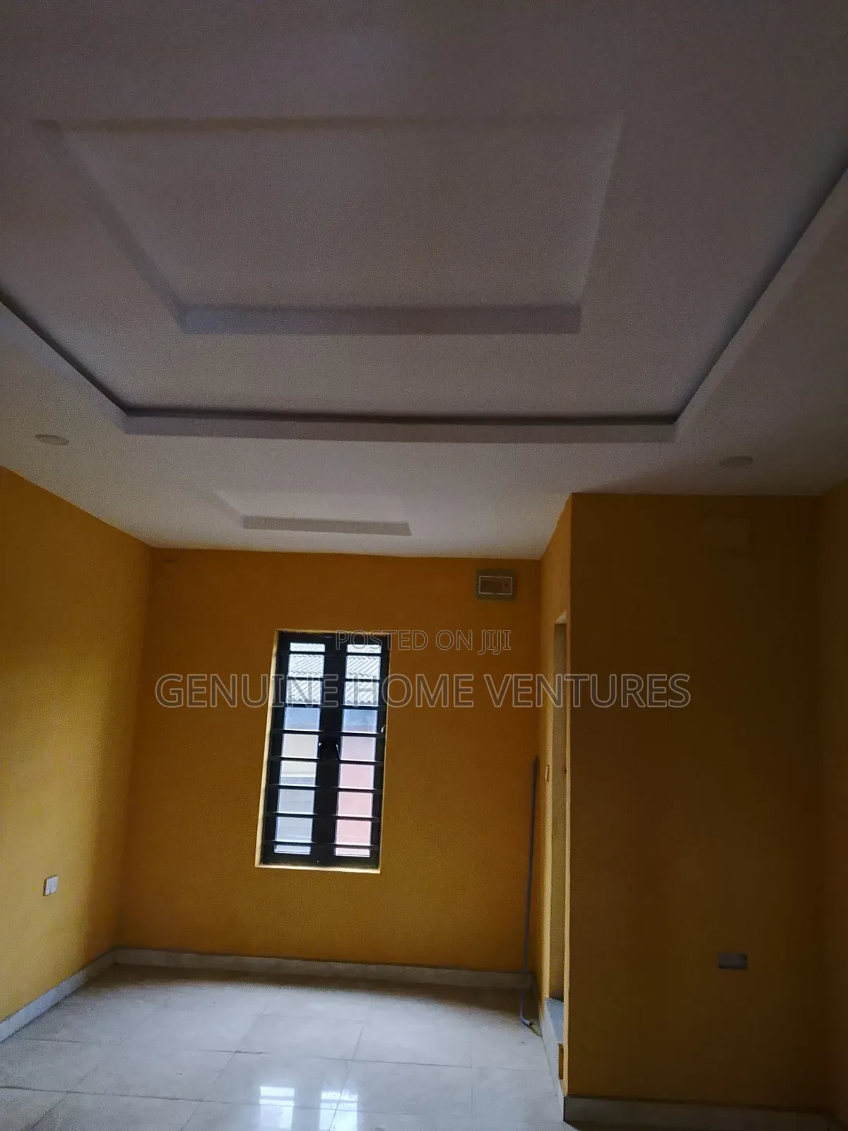 Office Space in Ikosi Ketu to Let