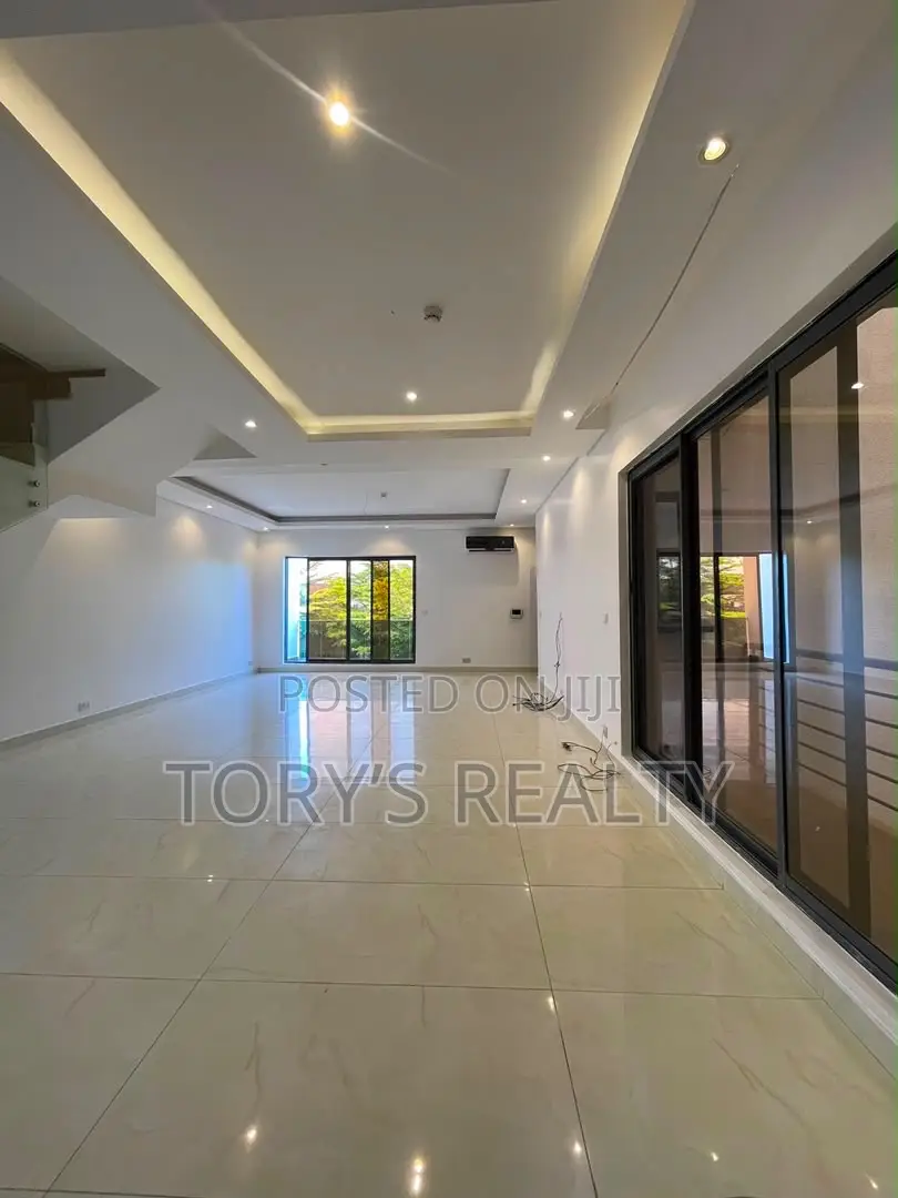 4bdrm Maisonette in Banana Island for rent